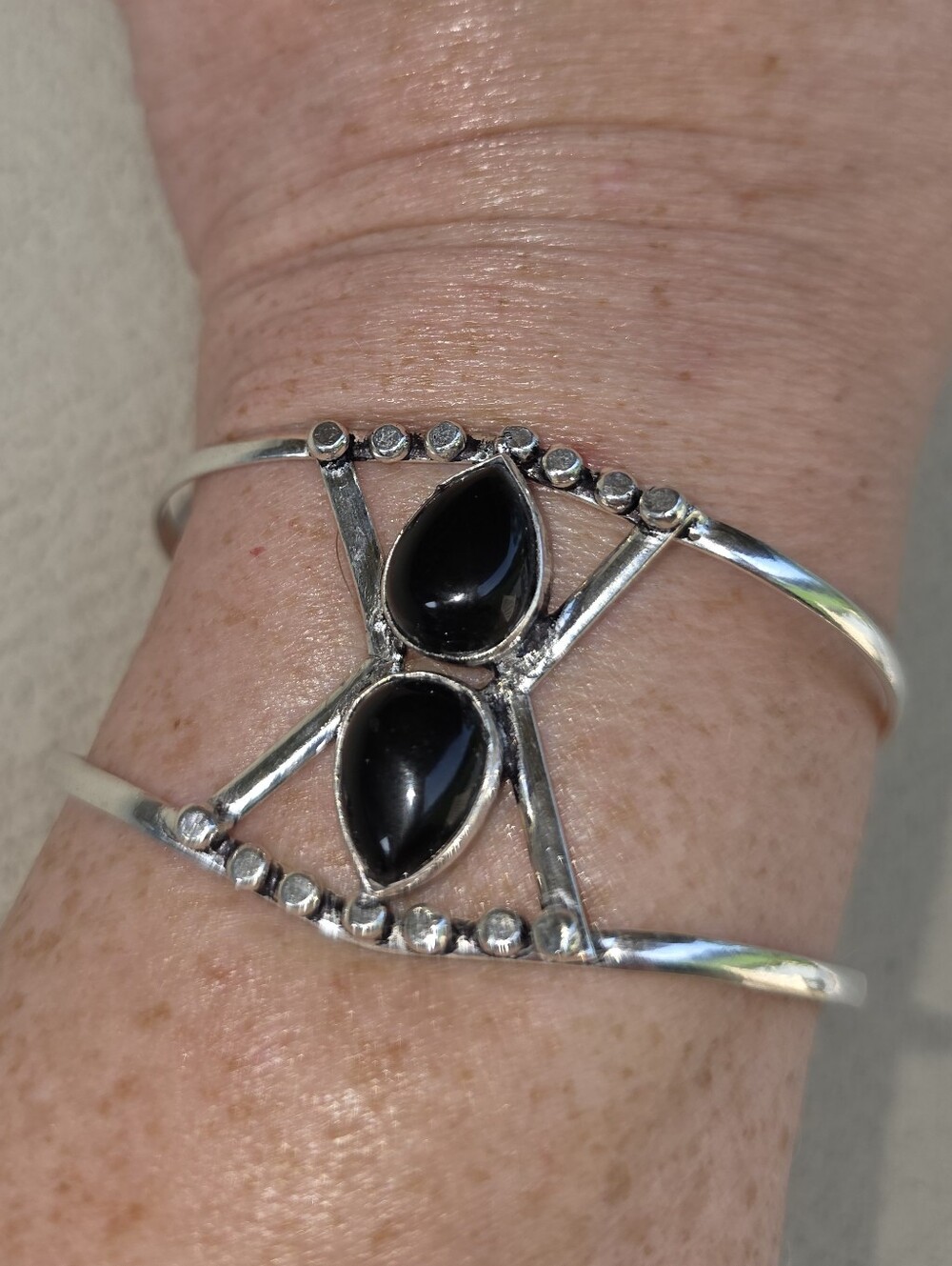 BlacK Onyx Gemostone Cuff Bracelet In 925 Sterling Silver